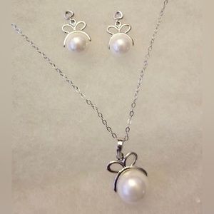 Necklace and Earrings Set